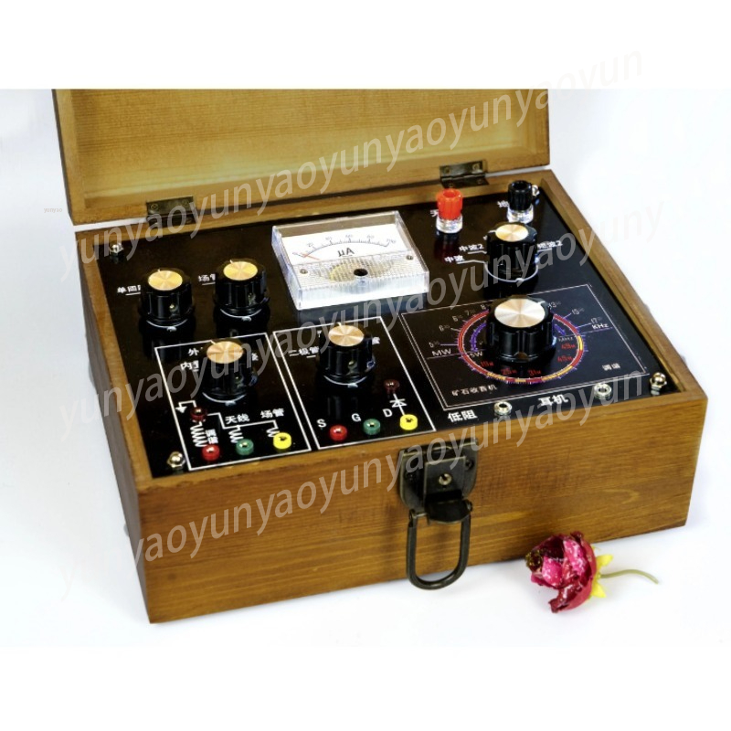 Crystal Radio DIY Kit, Medium  - огляд і ціна Science Hobbyist